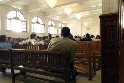 مشعوذة تنصب على ضحاياها وتستولي على مجوهراتهم باستغلال «التوسويس»