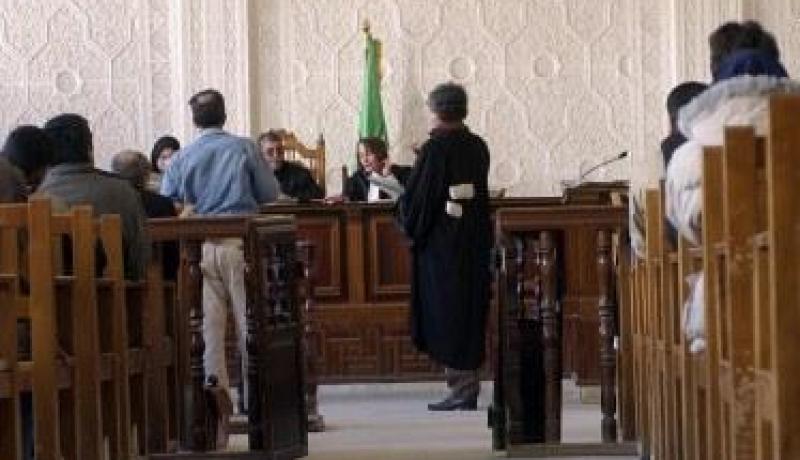 موظف في شرطة العمران وممرضة متهمان بالتزوير والاحتيال