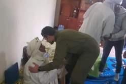 بالصور.. زملاء شهيد الوطن الطيار طواهرية حسين يؤدون واجب العزاء