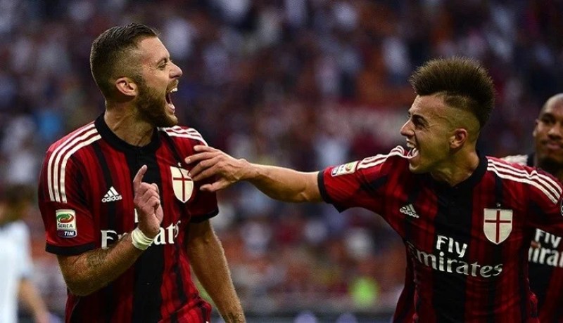 ميلان يبدأ الموسم الجديد للكالتشيو بالفوز على لاتسيو