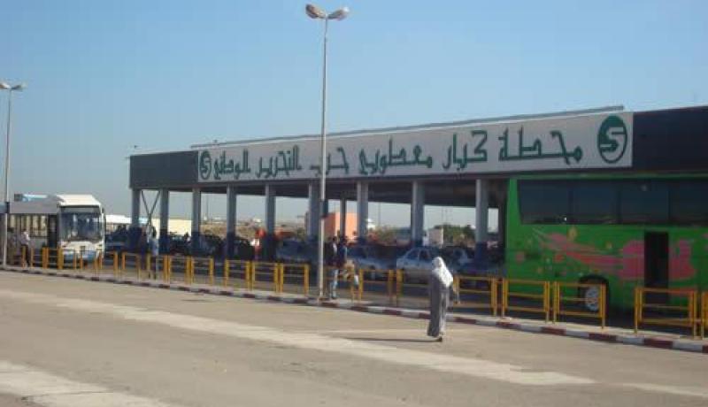 فوضى وطوابير أمام شبابيك الدفع بمحطتي خروبة وآغا