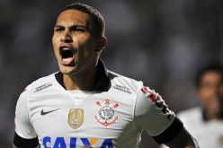 مهاجم بيروفي يحطم رقما قياسيا للبرازيلي رونالدو