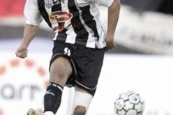 الوفاق يضع قدما في الدور النهائي وزياية يتألق مجددا في سماء إفريقيا