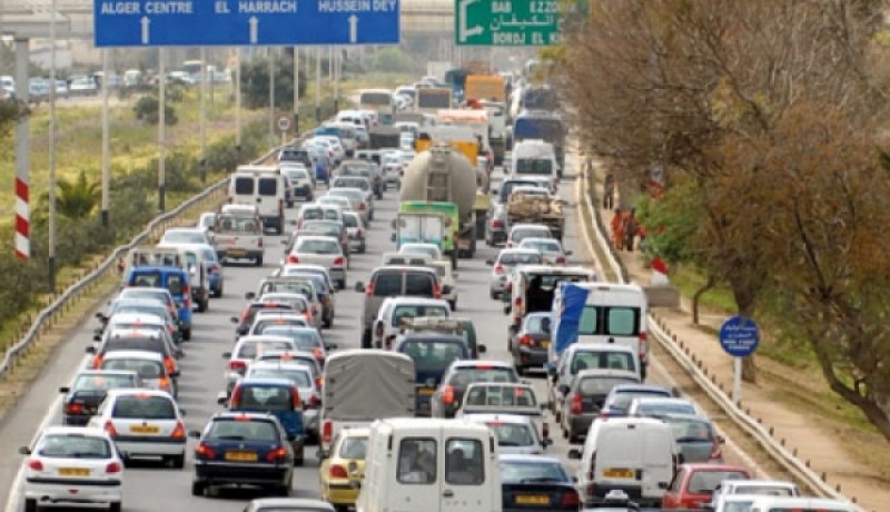 مؤسسات كندية وبرازيلية لتخفيف الازدحام المروري بالمدن في الجزائر