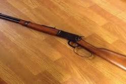 حجز بندقيتين آليتين من نوع كلاشنيكوف وكمية من الذخيرة بالدبداب