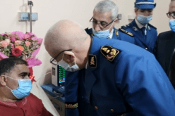 رئيس امن ولاية الجزائر وممثل عن المدير العام في زيارة لعون شرطة المعتدى عليه بالابيار