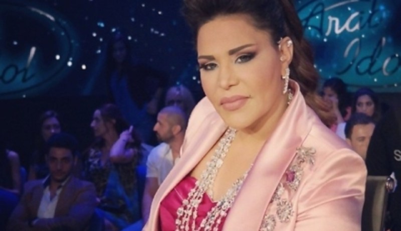 تحدي أحلام لجمهورها يلهب مواقع التواصل الإجتماعي