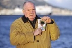 مراسيم تنصير الطفلة الجزائرية صفية اليوم الأحدَّ