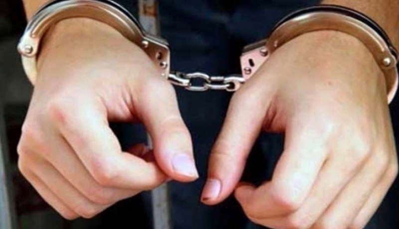 توقيف جزائري في تونس بحوزته كتب تكفيرية و كفن