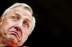 كرويف: من المستحيل أن أتخيل مورينيو أو رونالدو في برشلونة