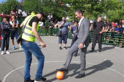 “عنتر يحيى” يحضر دورة الأحياء بباريس