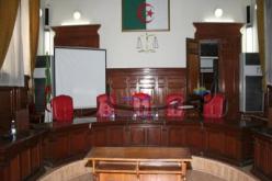 12 سنة سجنا نافذا لعون أمن سطا على كيس أموال بالدينار والأورو والدولار من بنك في المرادية