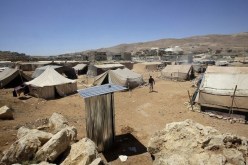 جريحان في إطلاق نار على خيام لاجئين سوريين في لبنان