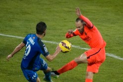 خيتافي يواصل إثارة المشاكل أمام برشلونة في الليغا