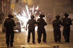 إصابة 3 فلسطينيين إثر عملية اقتحام جيش الاحتلال الاسرائيلي مخيم قلنديا