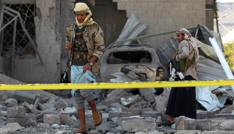 مقتل 25 شخصا بتفجير سيارتين مفخختين في رداع في اليمن