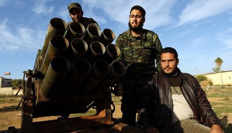 الجيش الليبي وقوات حفتر يدعمان منطقة “الهلال النفطي” بتعزيزات عسكرية