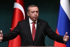الرئيس التركي يطالب أوروبا بالتوقف عن انتقاد تركيا
