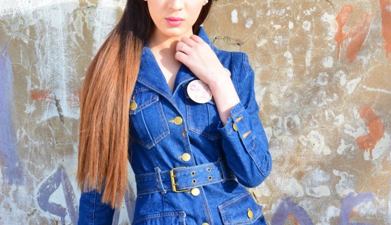 أغنية سهيلة بن لشهب “بلد مليون شهيد” تتخطى مليوني مشاهدة