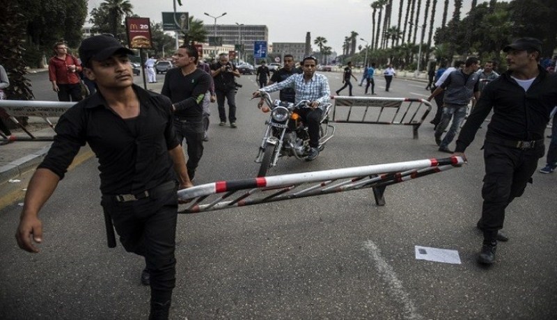 مقتل ضابط وإصابة 3 أشخاص في انفجار عبوة ناسفة بالجيزة في مصر