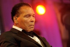 محمد علي كلاي يخرج من المستشفى