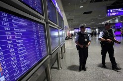 ألمانيا تشدد حظر السفر على إسلاميين متشددين