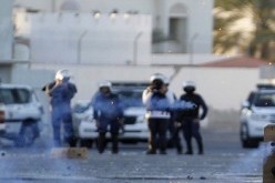 إصابة 3 من رجال الشرطة في مواجهات مع متظاهرين بالمنامة