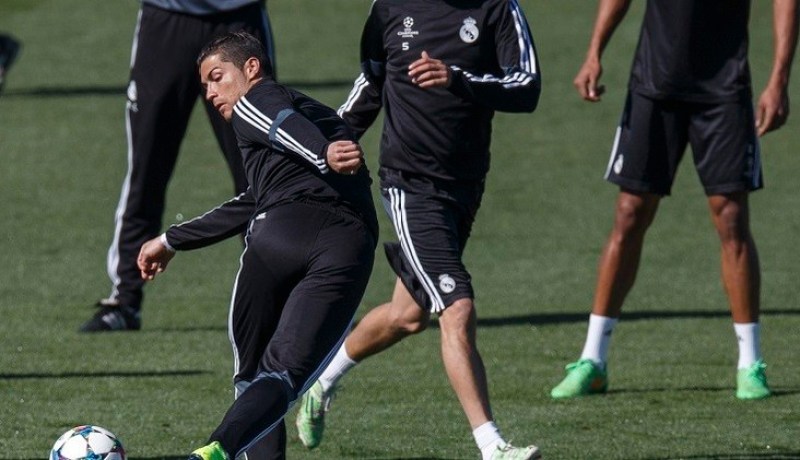 ثلث جماهير ريال مدريد تفضل جلوس رونالدو على مقاعد الاحتياط