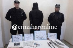 بالصّور شرطة بشار تحجز 230 قرصا مهلوسا وأسلحة بيضاء