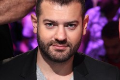 عمرو يوسف يذبح عجلا والسبب