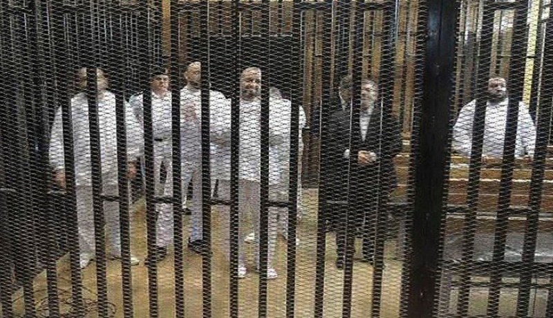 تأجيل محاكمة مرسي و10 متهمين آخرين في قضية أمن الدولة