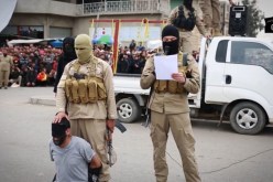 داعش يعدم 4 أشخاص في نينوى بقطع رؤوسهم