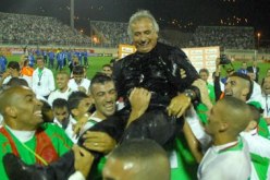 بالصور فرحة  حليلوزيش  بفوز الجزائر علي ليبيا
