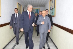 المعارضة تنازع الأغلبية في السلطة وتطالب بإخراج منصب الوزير الأول من البرلمان