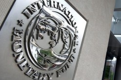 صندوق النقد يؤكد انخفاض أسعار النفط سيضر بمنتجيه في إفريقيا