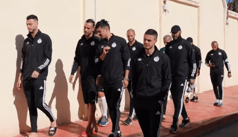 بالفيديو.. الخضر يقومون بجولة بسيدي موسى قبل مواجهة زيمبابوي