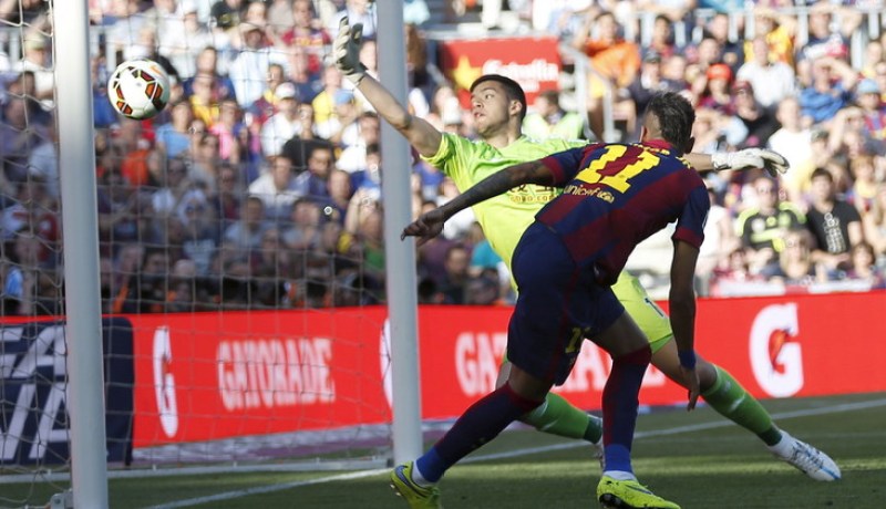 برشلونة يهزم ضيفه ريال سوسييداد بثنائية