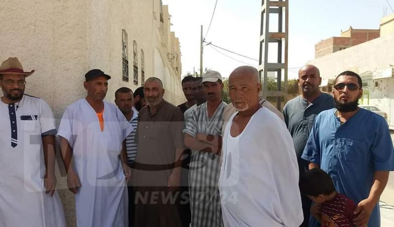 غلق حجز تذاكر السفر يدفع الحجاج إلى الاحتجاج بالوادي
