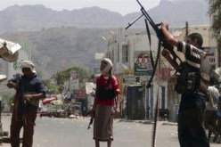 المقاومة الشعبية اليمنية تحكم الحصار على قاعدة العند الجوية