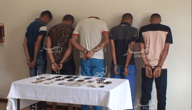 الإطاحة بعصابات إجرامية ومعالجة 31 قضية بعدة ولايات
