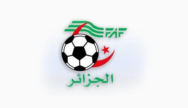 معاقبة المولودية وشباب بلوزداد بخوض مباراة دون حضور الجمهور