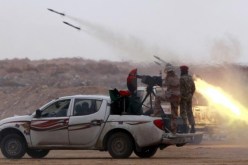 القوات الليبية تحاصر عناصر تنظيم داعش في سرت