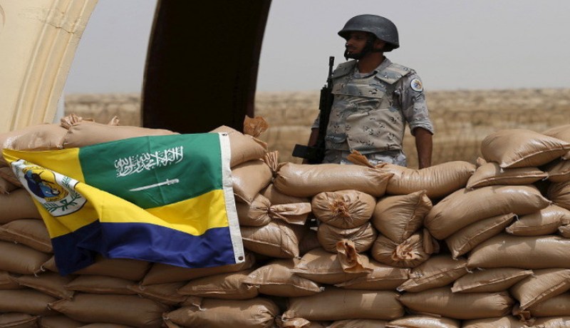 مصرع جندي سعودي بقذيفة انطلقت من الأراضي اليمنية
