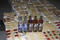 حجز حوالى 4 آلاف قارورة خمر في  معسكر