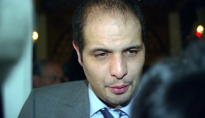 الخليفة سحب 320 مليار من خزينة البنك في شكاير