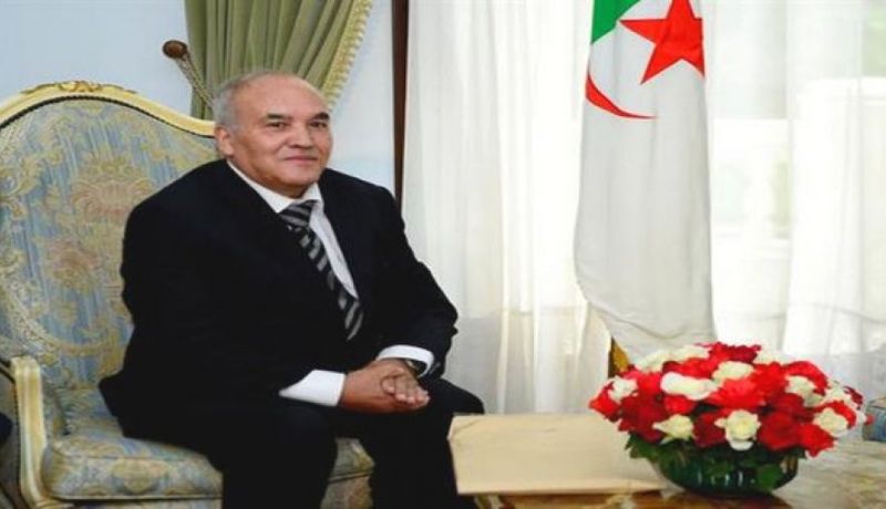 مبتول يحاضر حول الغاز الصخري في مدرسة الشرطة