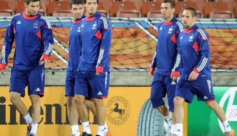 مونديال 2010: خافيير هرنانديز…الوجه الطفولي الذي سيتذكره الفرنسيون طويلا