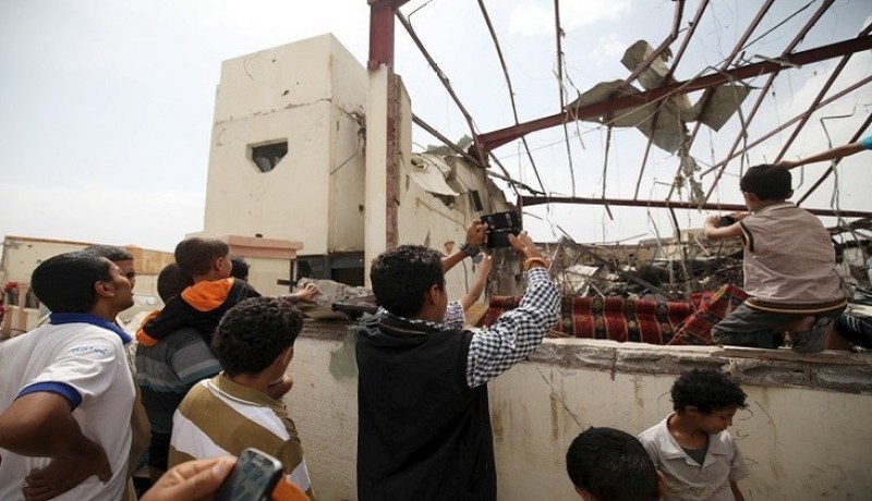 66 قتيلا باشتباكات وغارات رغم الهدنة في اليمن
