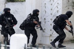 إلقاء القبض على 17 شخصا بتهمة الانتماء لتنظيمات إرهابية في تونس