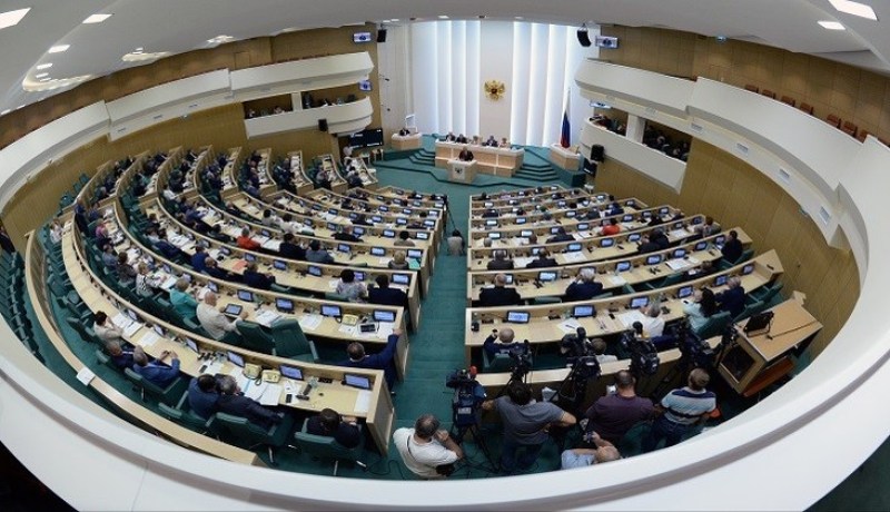 مجلس الإتحاد الروسي يصوت بالإجماع عاى استخدام القوة العسكرية في الخارج